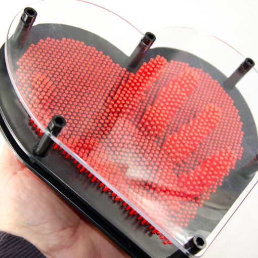 Veliko Pin Art Srce - Crveno