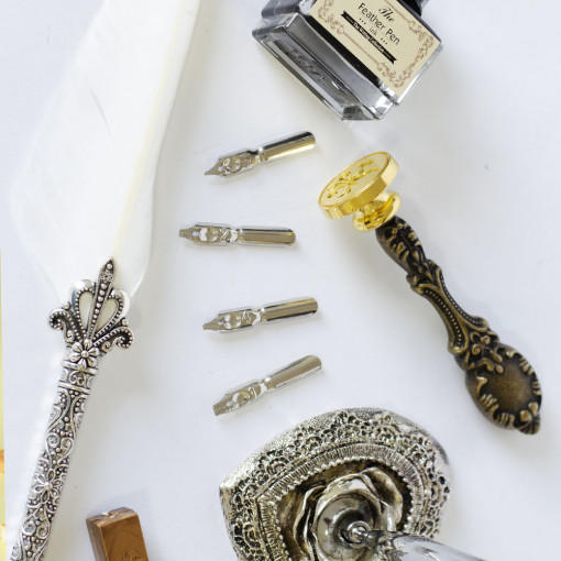 Deluxe Set za Pisanje - Belo Pero