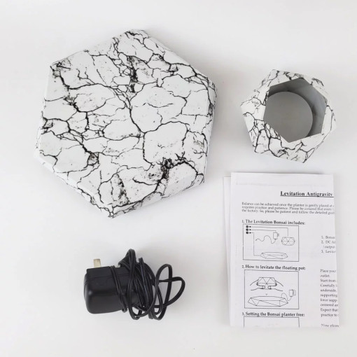 Levitirajuća Saksija